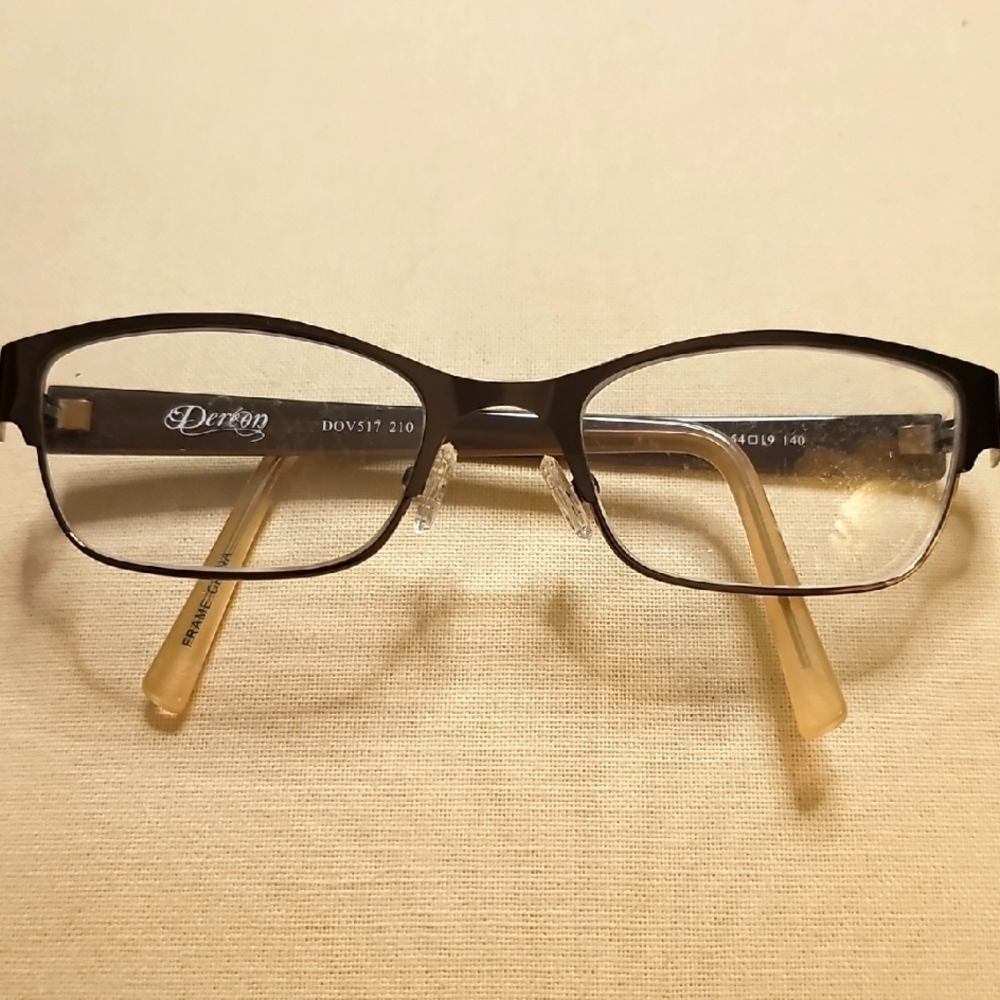 Derton‎ Eyeglasses, Bronze Color. Frames In Very Good Used Condition.